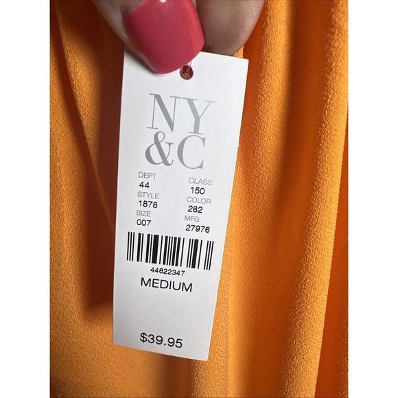 New York & Company Cold Shoulder Ruched Top Size Medium Orange NWT - Picture 3 of 8
